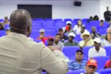 Diálogo con carretilleros de Cali llegó a buenos términos