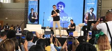   Tiempo, canciones e historias compartió Andrés Cepeda con estudiantes del oriente de Cali 
