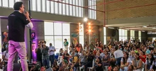   Tiempo, canciones e historias compartió Andrés Cepeda con estudiantes del oriente de Cali 