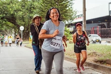 Caleños y comunidades indígenas corrieron por la reconciliación y la paz