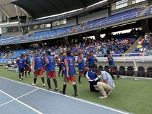 El fútbol, deporte masivo que unió a los pueblos indígenas y a la Fuerza Pública
