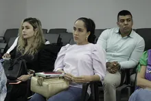 Para Niños, Niñas y Adolescentes se deben procurar entornos educativos seguros