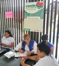 Padres y madres de familia: inscriban a los niños y niñas en las Unidades de Transformación de la Comuna 20. Hay cupos