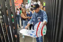 Padres y madres de familia: inscriban a los niños y niñas en las Unidades de Transformación de la Comuna 20. Hay cupos