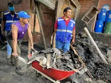 Administración apoyará a recicladores afectados por incendio en Plaza de Mercado de Siloé 