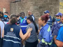 Administración apoyará a recicladores afectados por incendio en Plaza de Mercado de Siloé 