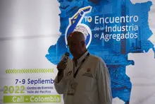 “La competencia genera más calidad de obras”: Néstor Martínez en el 6to Encuentro de la Industria de Agregados