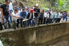 Alcalde encabezó recorrido interinstitucional para iniciar un ‘plan maestro de hidrología’ en la comuna 20