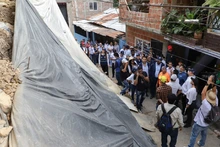 Alcalde encabezó recorrido interinstitucional para iniciar un ‘plan maestro de hidrología’ en la comuna 20