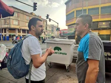 EDRU lidera la instalación de nuevos contenedores de residuos en el centro de Cali 