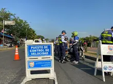 Movilidad explica nuevo decreto que prohíbe la circulación de motocicletas con parrillero hombre en Cali