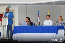 El bilingüismo llega a las aulas de clase de los planteles oficiales 