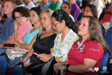 El bilingüismo llega a las aulas de clase de los planteles oficiales 