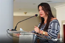 El bilingüismo llega a las aulas de clase de los planteles oficiales 