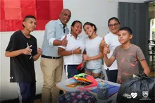 Con palas, escobas y pintura se cumplió la minga en planteles educativos 