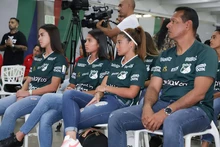 “Ustedes son referente de liderazgo para incentivar el fútbol en las niñas”: alcalde Ospina