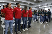 “Ustedes son referente de liderazgo para incentivar el fútbol en las niñas”: alcalde Ospina