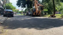 Avanza la rehabilitación de vías en la comuna 8 con ‘Obras de Corazón’