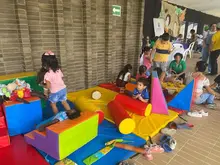 Un Ruidazo por las Mujeres en conmemoración del Día de la Niña