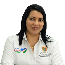 Alejandra María Puentes