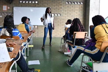 Bienestar Social promueve formación de líderes estudiantiles en Llano Verde