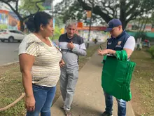 Funcionarios de la Uaesp se pusieron ‘la 10’ para embellecer el Parque de la Música