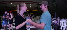 Estilo caleño enamora a turistas extranjeros que visitan el Festival Mundial de Salsa 