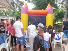 Los niños y niñas del barrio Villa del Sur gozaron su fiesta, organizada por la Junta Comunal 