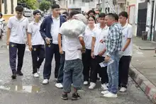 Jóvenes caleños comprometidos con la dignificación de los habitantes de calle