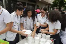Jóvenes caleños comprometidos con la dignificación de los habitantes de calle