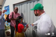 Entregada aula solar interactiva para 580 niños de la vereda El Estero
