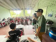 Estudiantes del Inem le apuestan al Fútbol en Paz