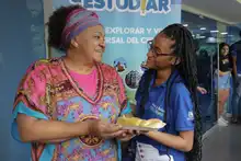 Con ‘Taller de Amasijos’, beneficiarios de ‘Todas y Todos a Estudiar’ se apropian de la gastronomía caleña