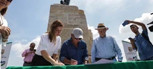 Sebastián de Belalcázar fue puesto en pie con placa de reconocimiento a los pueblos indígenas