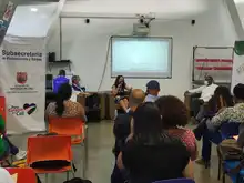 Educación-Etnoeducación, Cultura, Recreación y Deporte, Salud y Supervivencia, Generación de ingresos, Desarrollo Económico y Empleo entre otros, hacen parte de los 9 ejes temáticos del Consejo Territorial -CaliAfro.