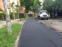 “Me alegra mucho que estén interviniendo las calles”: Caleños sobre ‘Obras de Corazón’ en el Caney