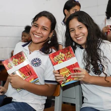 Alcaldía forma primeros respondientes en diferentes instituciones educativas