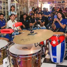 Los jóvenes de Todas y Todos a Estudiar se movieron al ritmo de la salsa