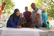 Alcaldía firmó pacto de gobernanza por la recuperación de vías de la comuna 10