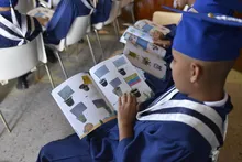 En ceremonia de graduación de grado 5, niños y niñas recibieron su cartilla La Paz es mi Cuento