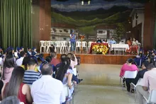 En ceremonia de graduación de grado 5, niños y niñas recibieron su cartilla La Paz es mi Cuento