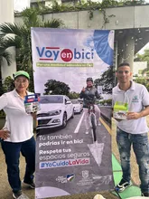  Funcionarios públicos pedalean por Cali. Campaña ‘Voy en Bici’