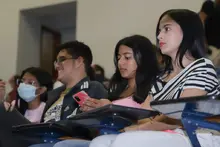Jóvenes caleños cada vez más cerca de convertirse en profesionales