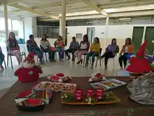 Padres de familia se capacitaron en prácticas para la crianza de sus hijos