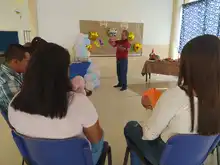 Padres de familia se capacitaron en prácticas para la crianza de sus hijos