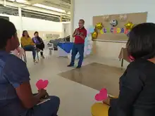 Padres de familia se capacitaron en prácticas para la crianza de sus hijos