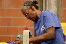 Madres cabeza de familia, las artesanas del Alumbrado Navideño