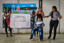 Personas en condición de discapacidad resaltan importancia del nuevo sistema de semaforización inteligente