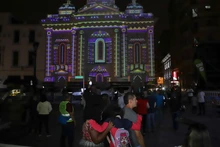 Más de un millón de luces se encendieron para iluminar la navidad en Cali