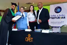 Becarios cumplen el sueño de certificarse como técnicos laborales gracias a Todas y Todos a Estudiar